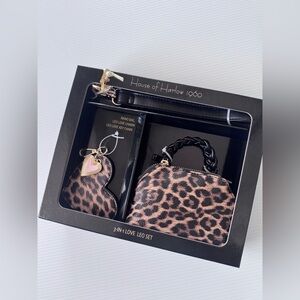 NWT House of Harlow 1960 Leopard Print Key & Card Holder Set